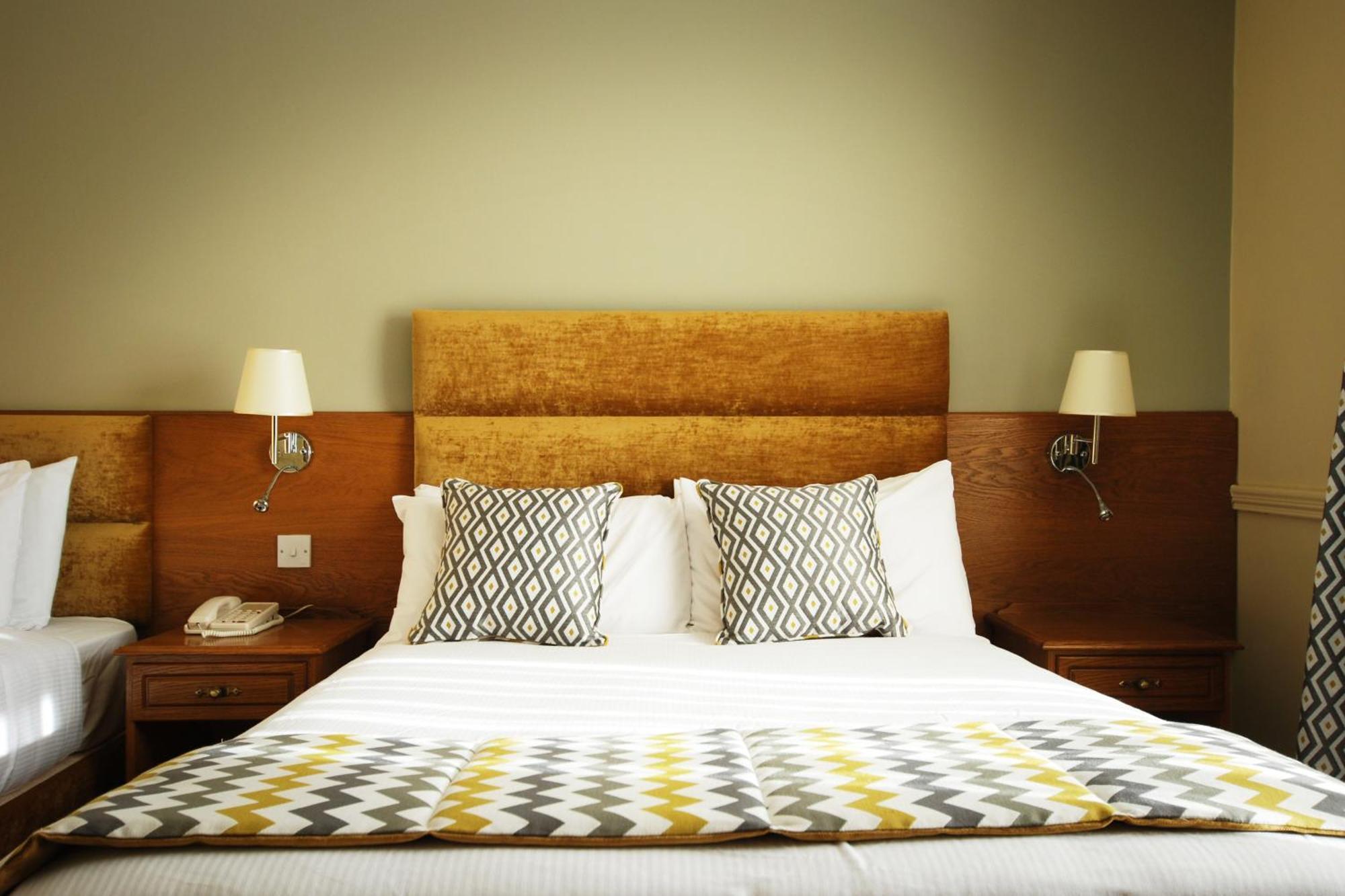 Tralee Benners Hotel ห้อง รูปภาพ